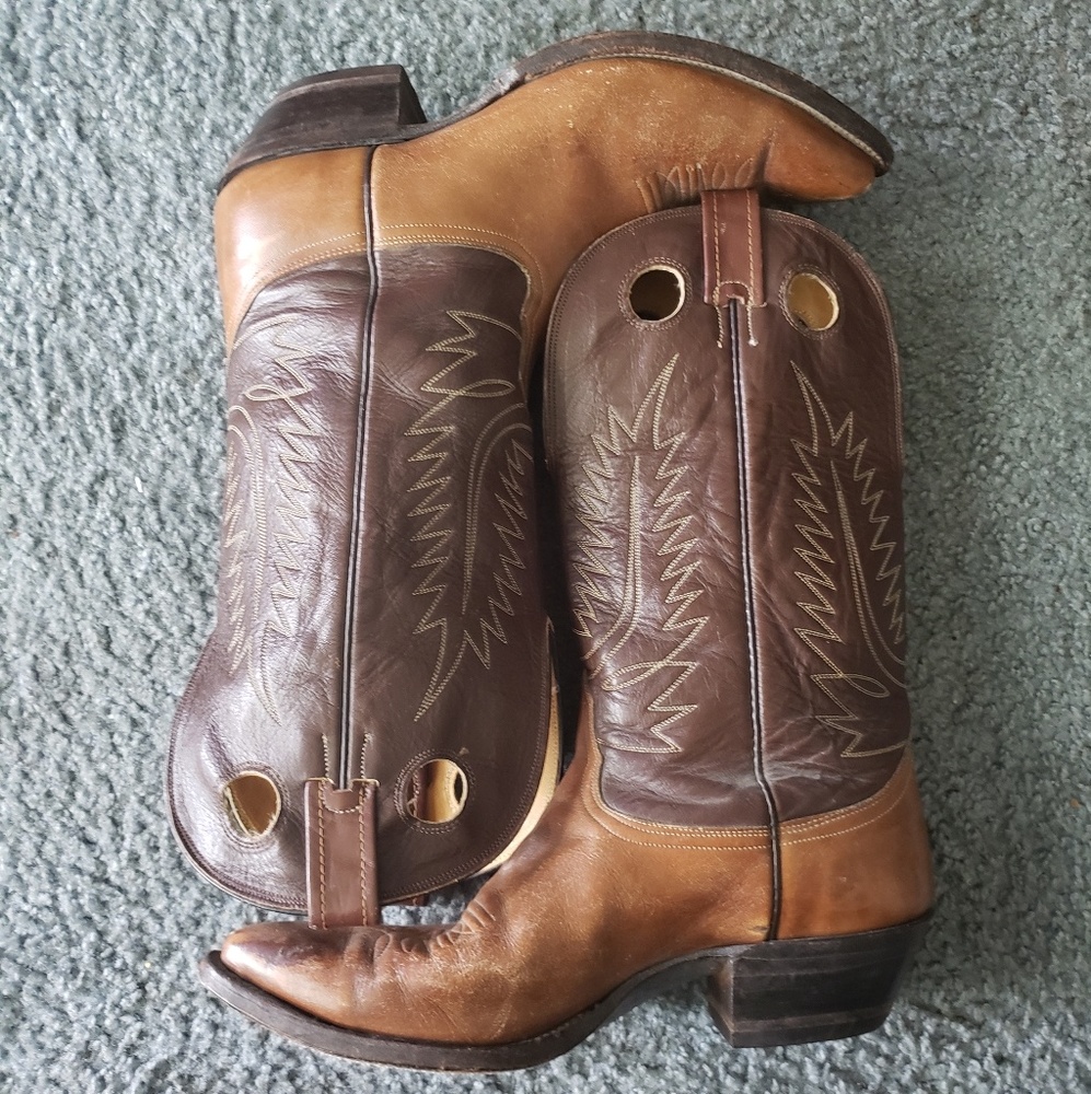 One pair of Nocona cowboy boots size 11 1/2